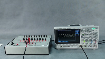 The Fourier Synthesiser 2